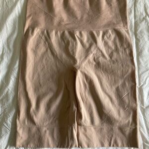 Elita shapewear shorts